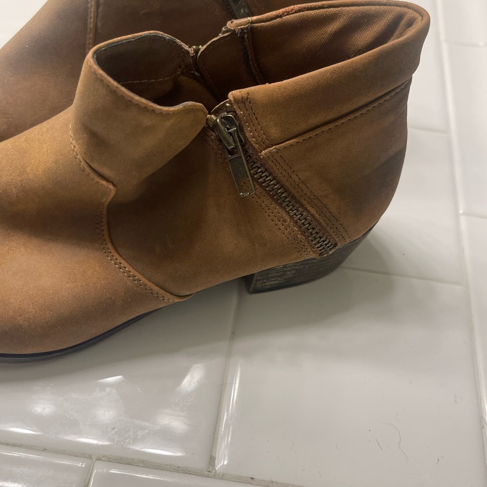 Booties - Picture 3 of 4